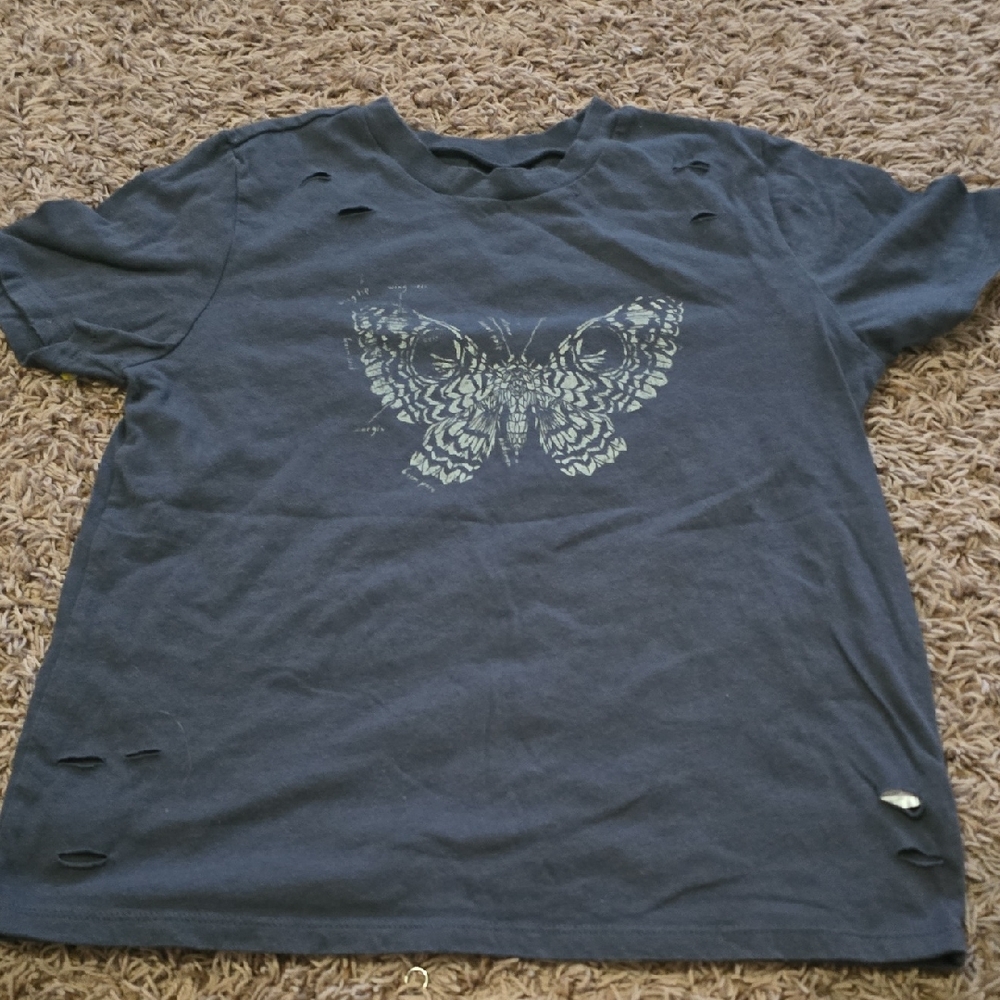 Gray Short Sleeve Tee with Graphic Design